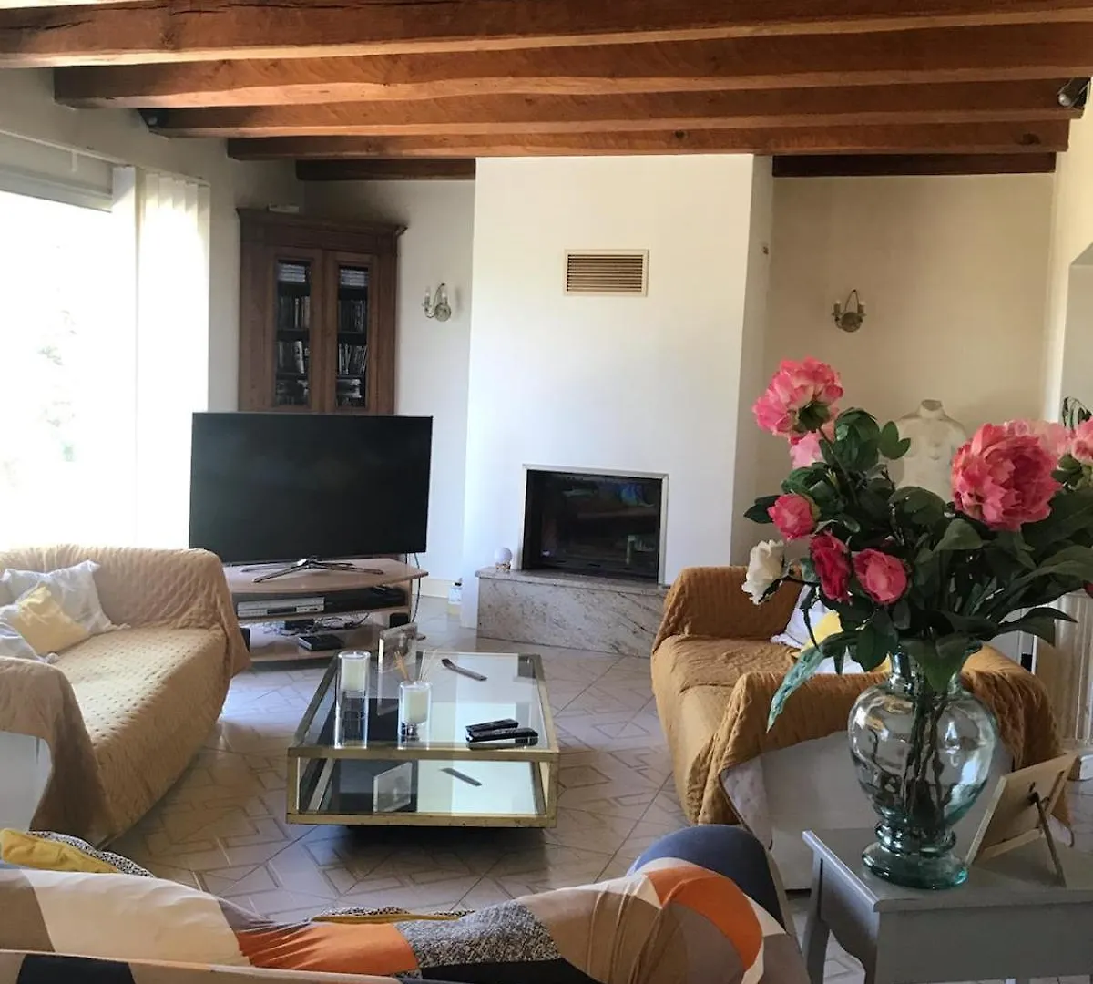 Villa Bellevue Villeseque 프랑스